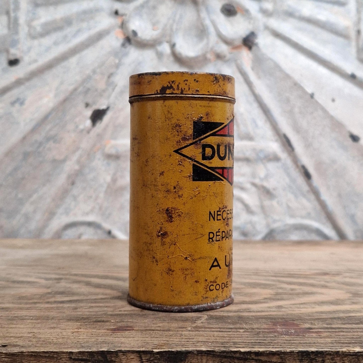 Boîte publicitaire Dunlop « Nécessaire Réparation Auto »