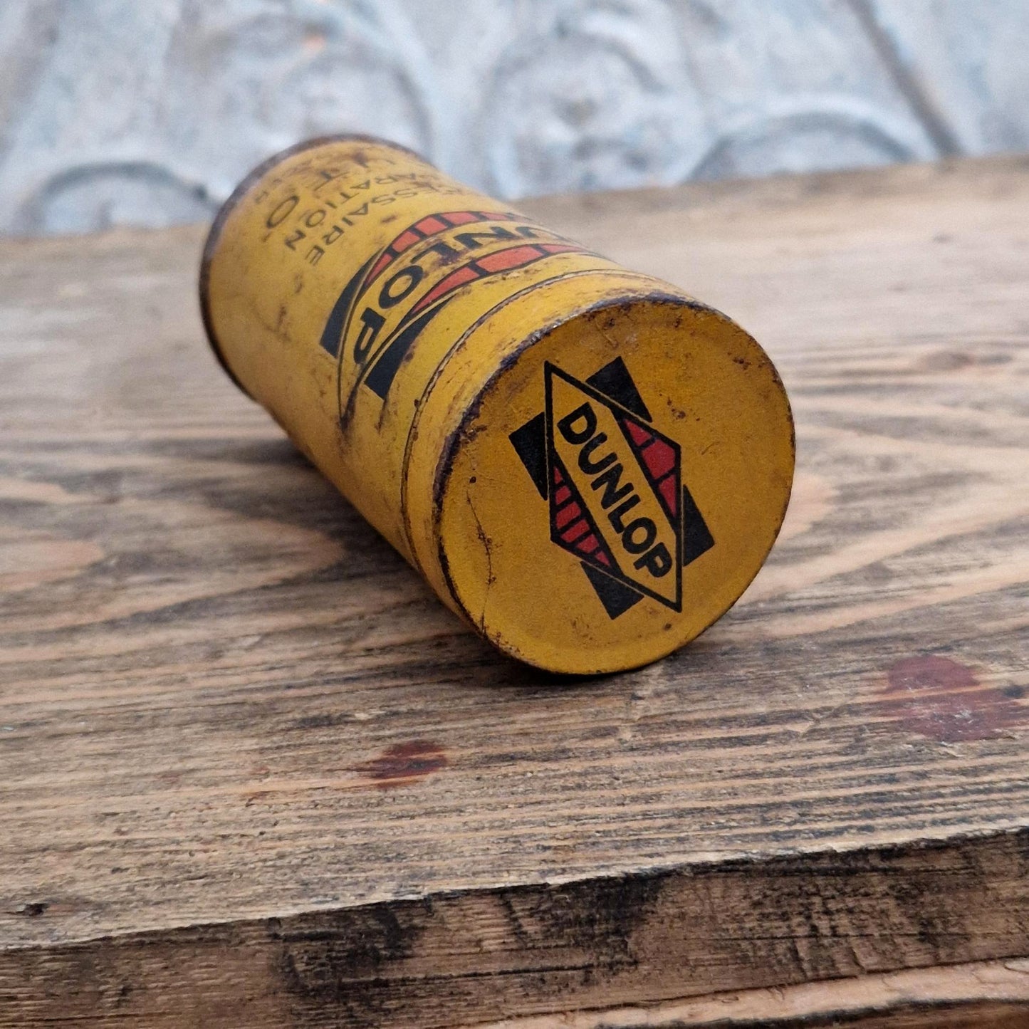 Boîte publicitaire Dunlop « Nécessaire Réparation Auto »