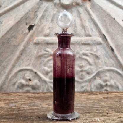 Rare flacon en verre soufflé avec bouchon pipette