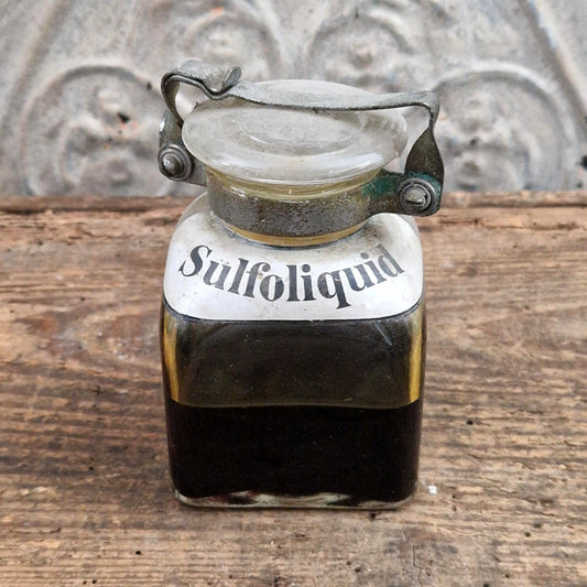 Rare flacon d’apothicaire « Sulfoliquid » avec fermoir