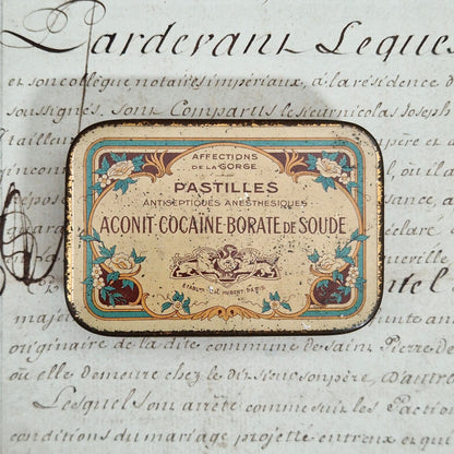 Ancienne boîte « Pastilles Aconit - Cocaïne - Borate de Soude »