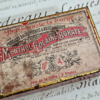 Boite pharmaceutique de pastilles à la cocaine
