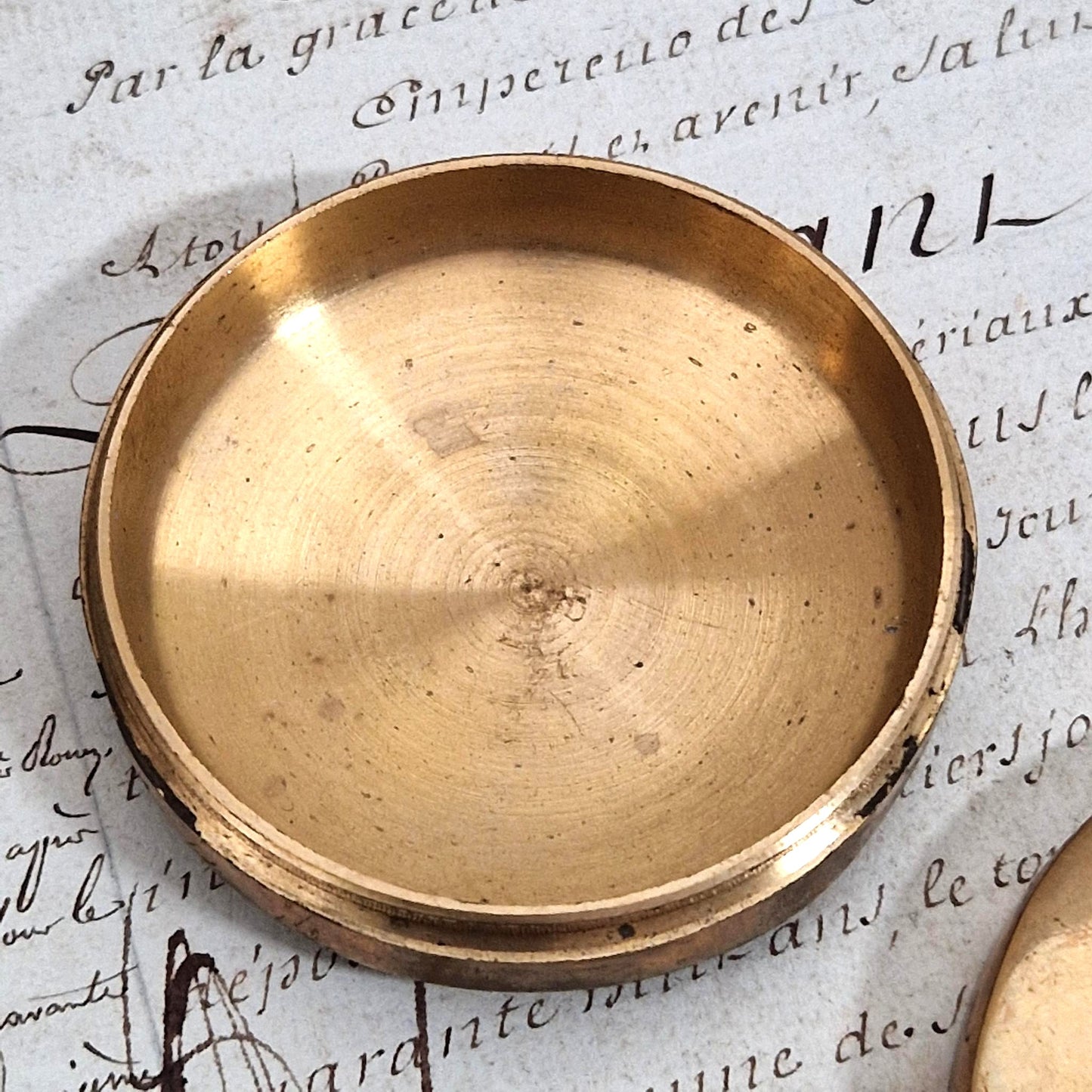 Ancienne boîte à aspirine de poche en laiton - Début XXe