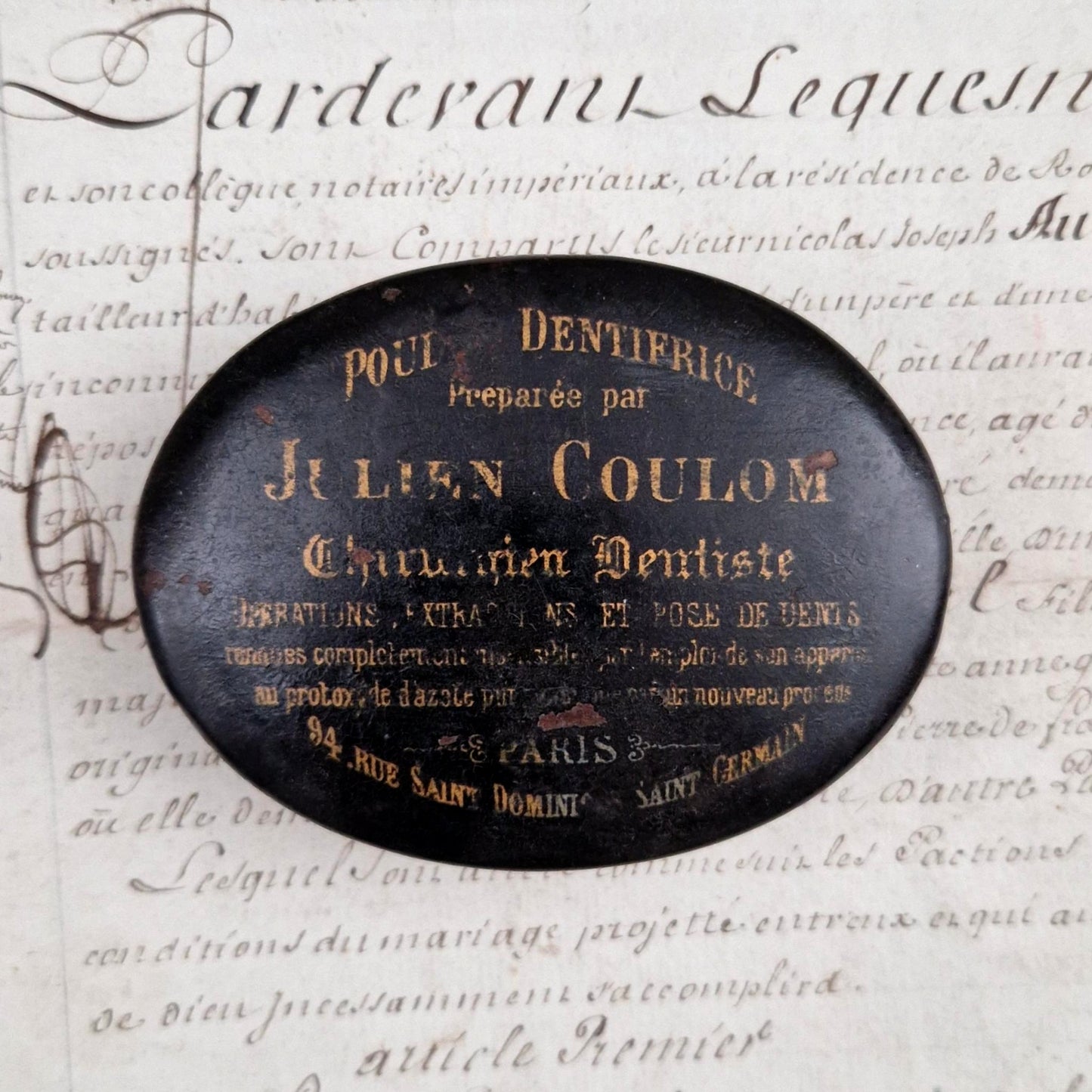 Boîte de poudre dentifrice Julien Coulom, Paris - XIXe