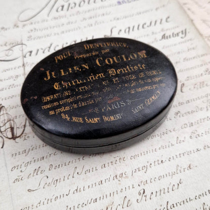 Boîte de poudre dentifrice Julien Coulom, Paris - XIXe