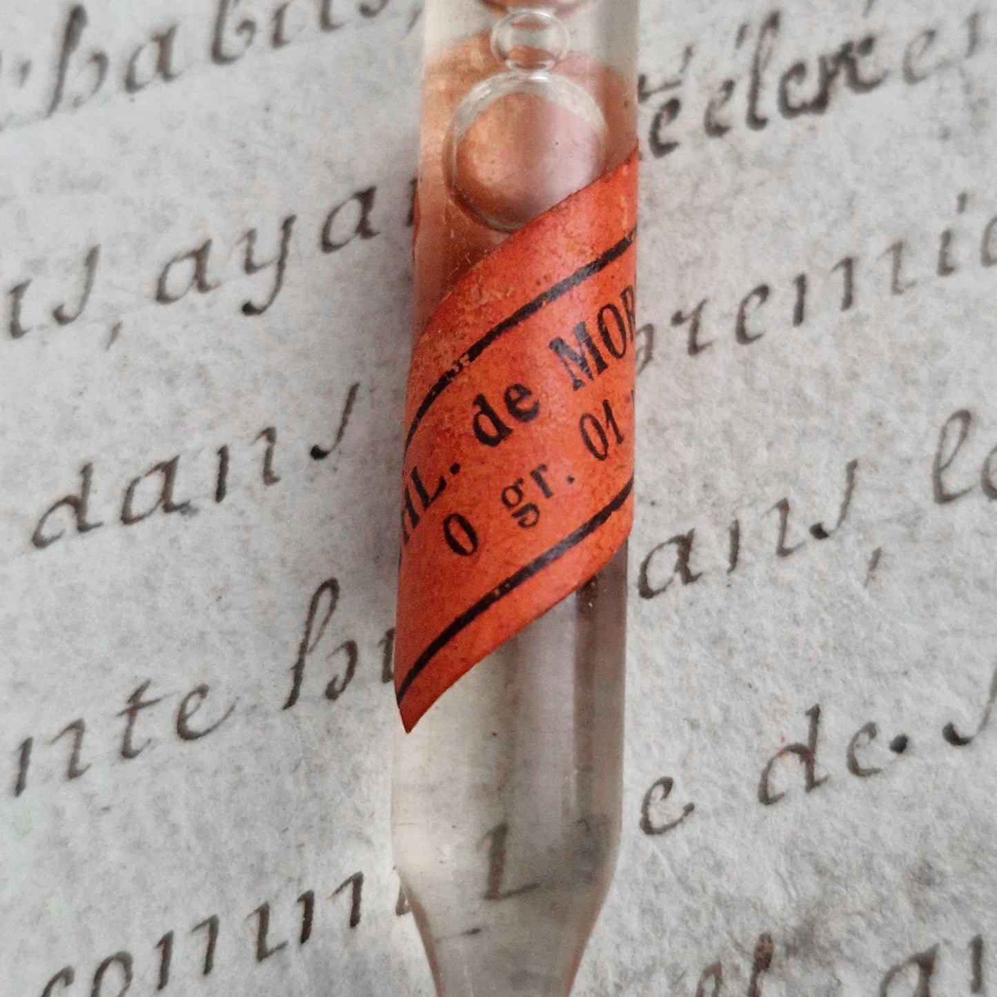 Ancienne ampoule de morphine - Début XXe