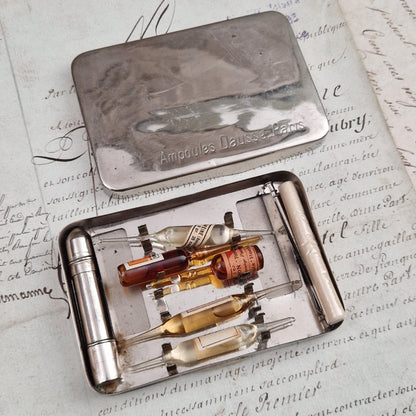 Trousse médicale d’urgence - Ampoules Dausse, Paris