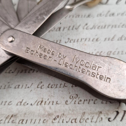 Ancien teintier / nuancier dentaire Vivodent