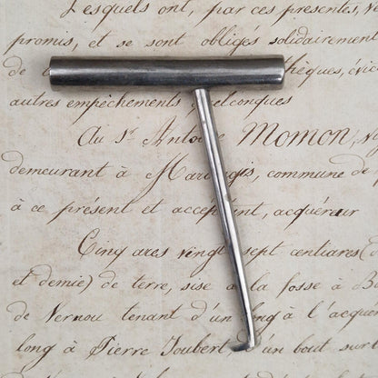 Ancien crochet médical de chirurgie