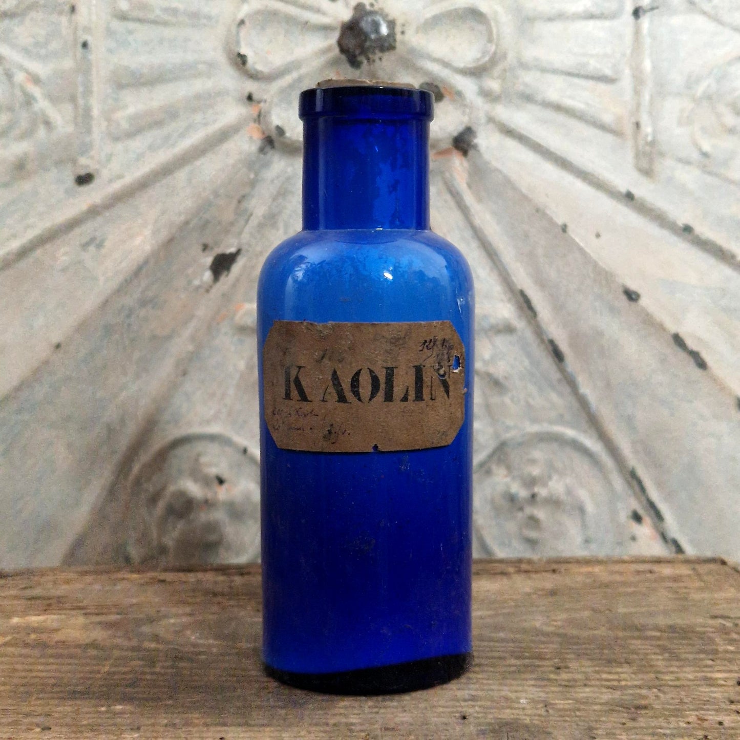 Grand flacon de pharmacie « Kaolin Lavé » - Verre bleu cobalt