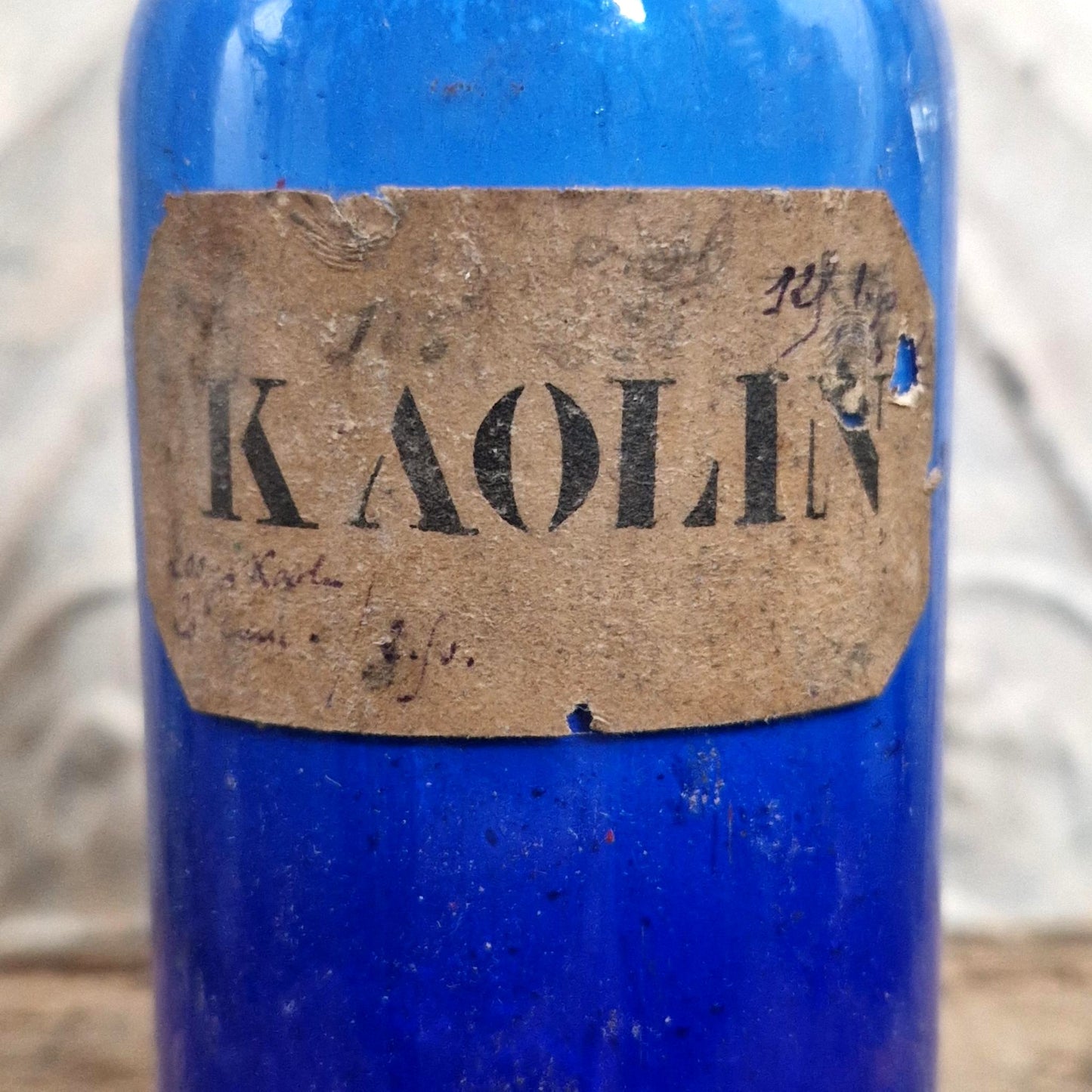 Grand flacon de pharmacie « Kaolin Lavé » - Verre bleu cobalt