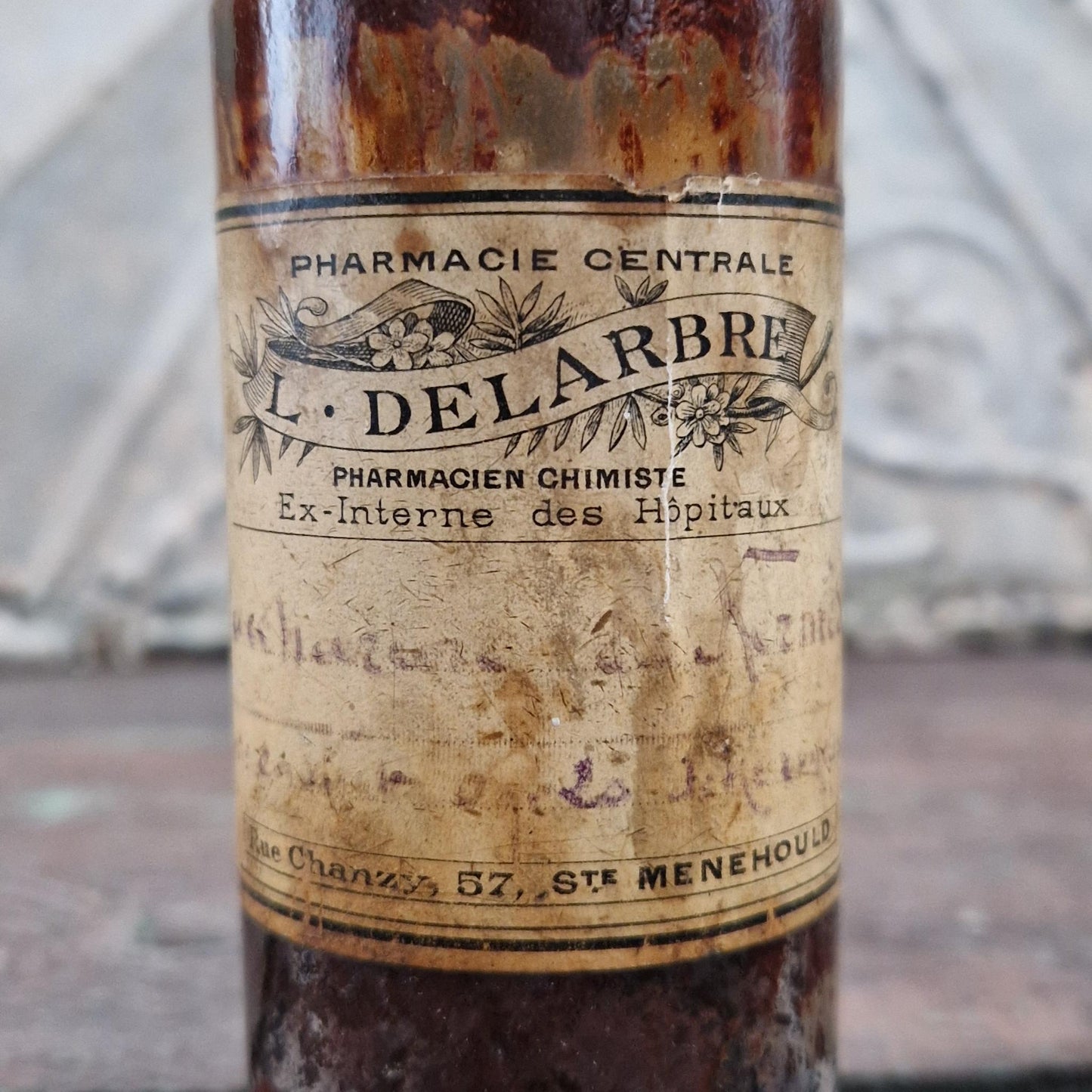 Flacon ancien - Pharmacie Centrale L. Delarbre - Début XXe