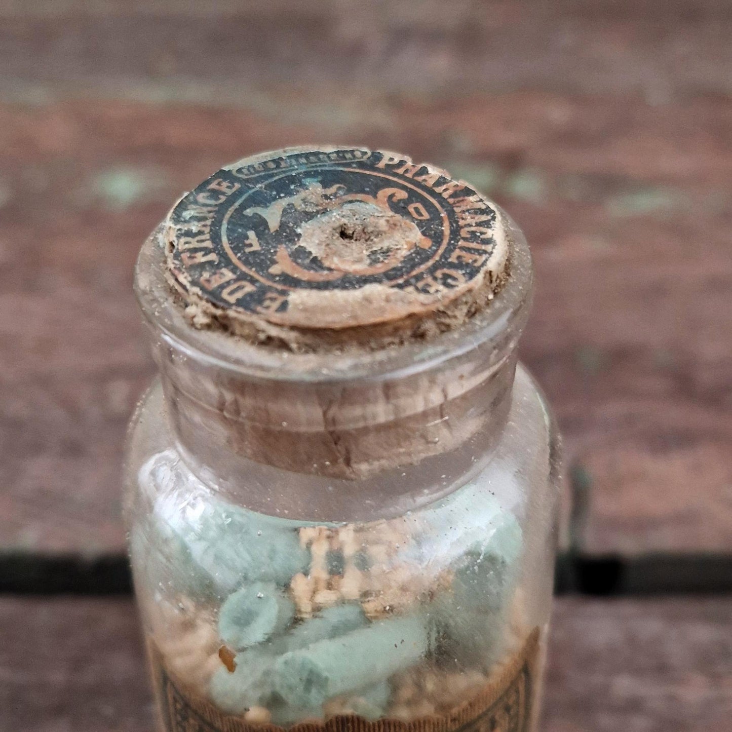 Ancien flacon homéopathique - Globules et tubes