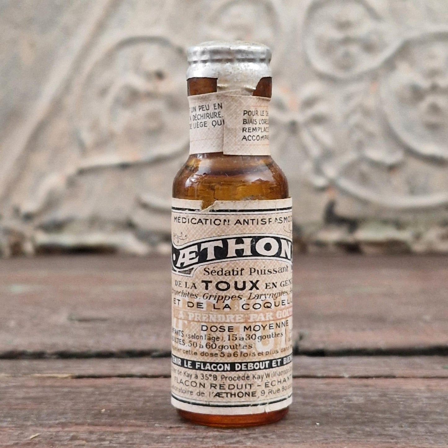 Ancien flacon de pharmacie scellé « Aéthone »