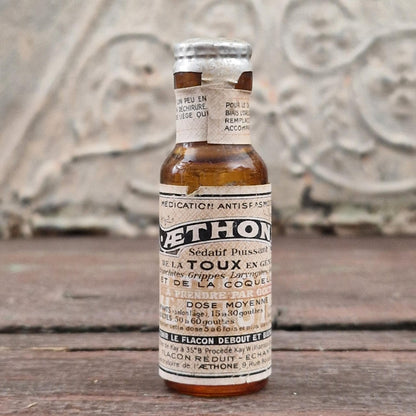 Ancien flacon de pharmacie scellé « Aéthone »