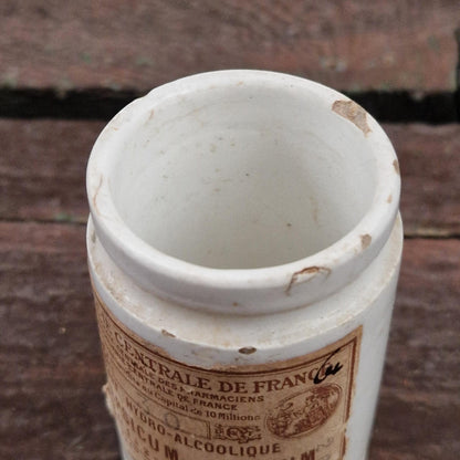 Petit pot de pharmacie « Extrait de Capsicum Annuum »