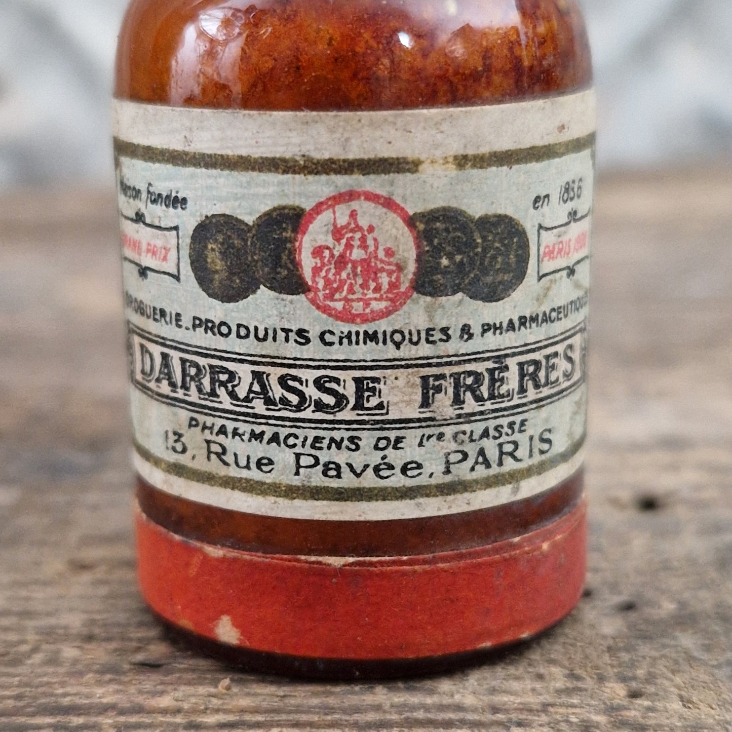 Ancien flacon de pharmacie « Sulfate d'Ésérine - Toxique »