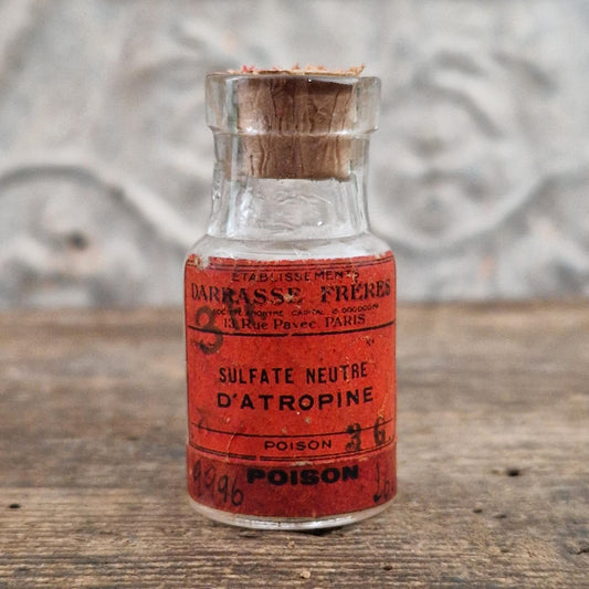 Ancien flacon « Sulfate neutre d'Atropine - Poison »