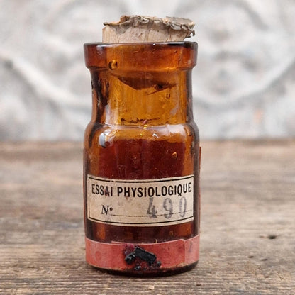 Ancien flacon de pharmacie « Picrotoxine - Toxique »