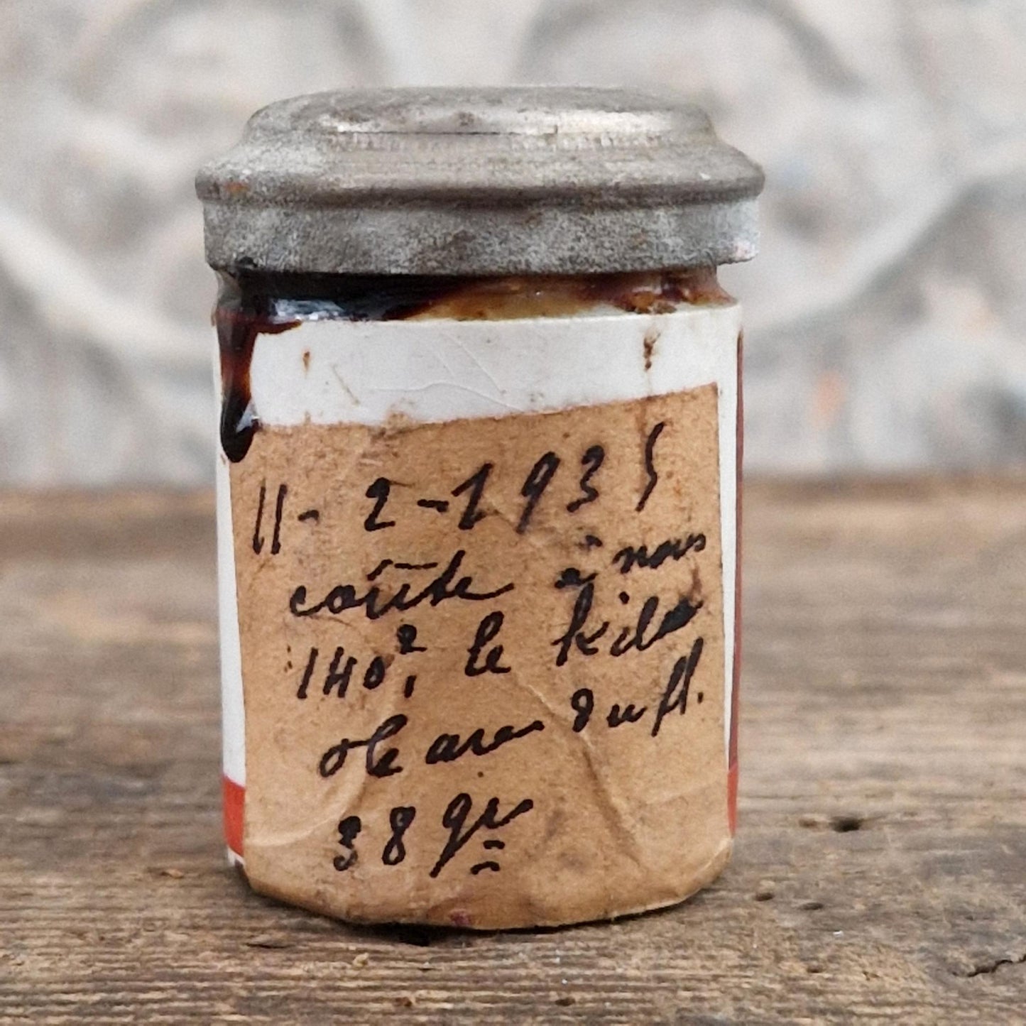 Ancien pot « Extrait de Noix Vomique, Poison »
