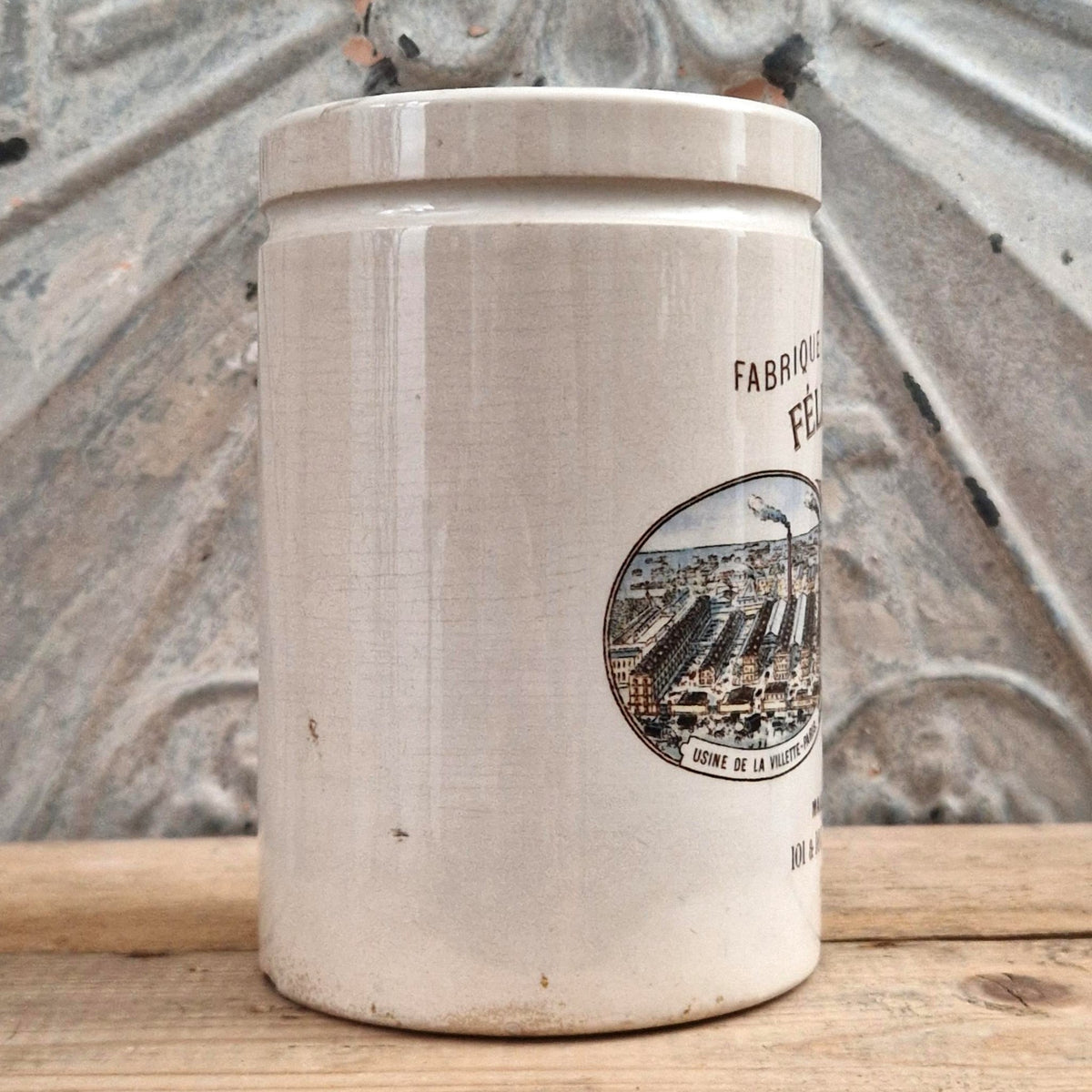Ancien pot publicitaire polychrome  « Félix Potin »