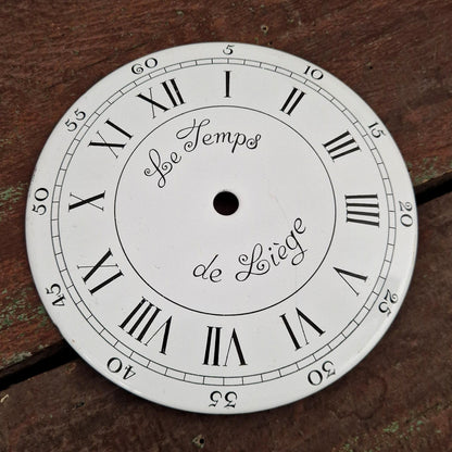 Ancien cadran émaillé « Le temps de Liège »