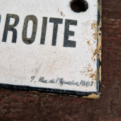 Plaque émaillée « Poste d'eau & W.C »