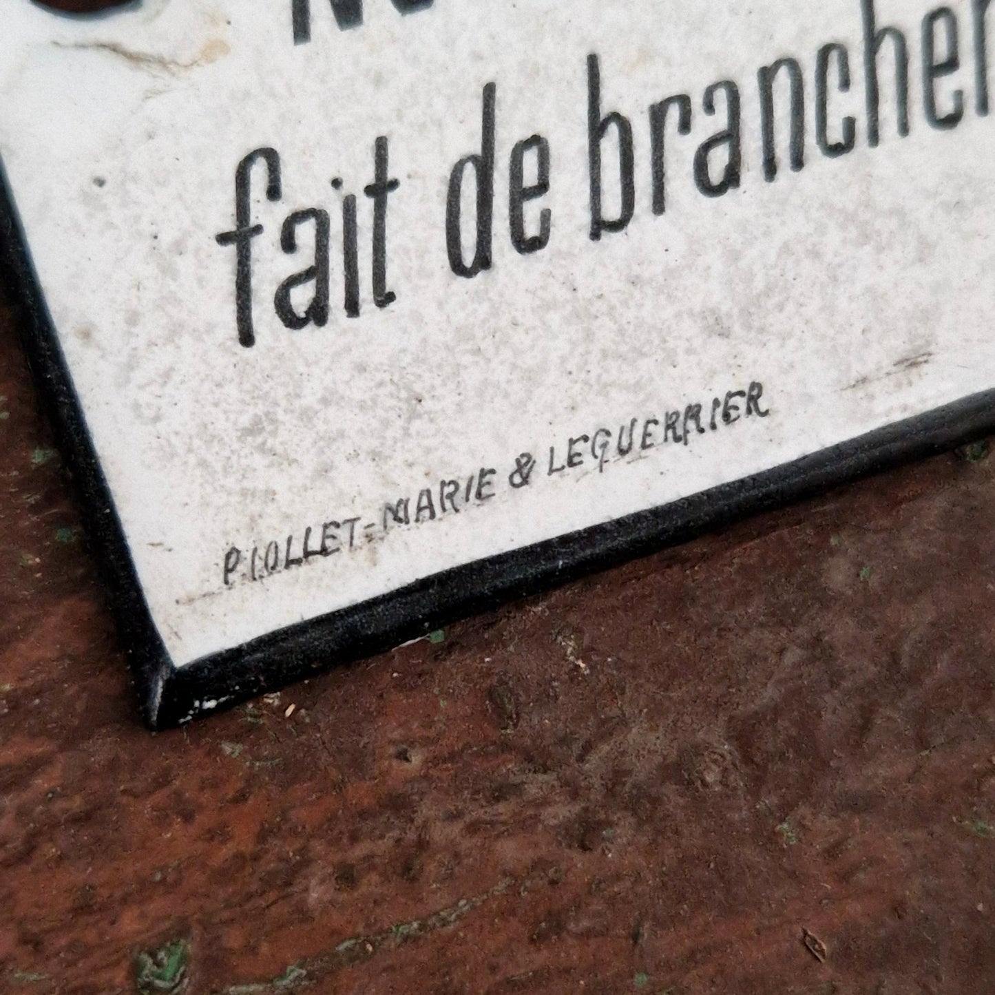 Plaque émaillée « N°1 - Alimentation de la chaudière... »