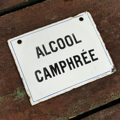 Plaque émaillée pharmaceutique « Alcool camphrée »