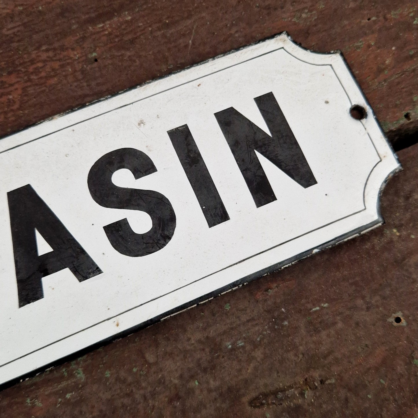 Plaque émaillée ancienne « MAGASIN »