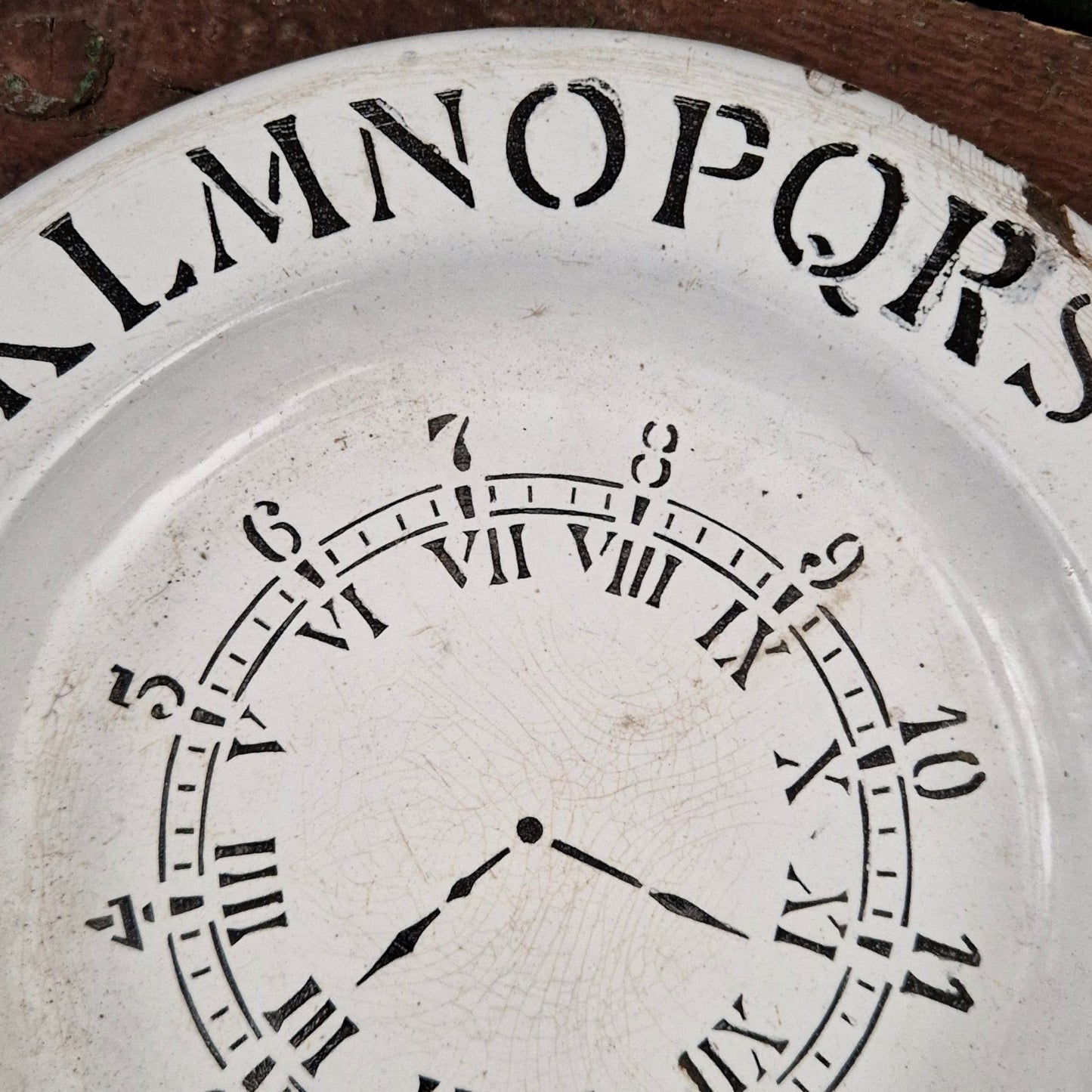 Ancienne assiette éducative émaillée, vers 1887-1914