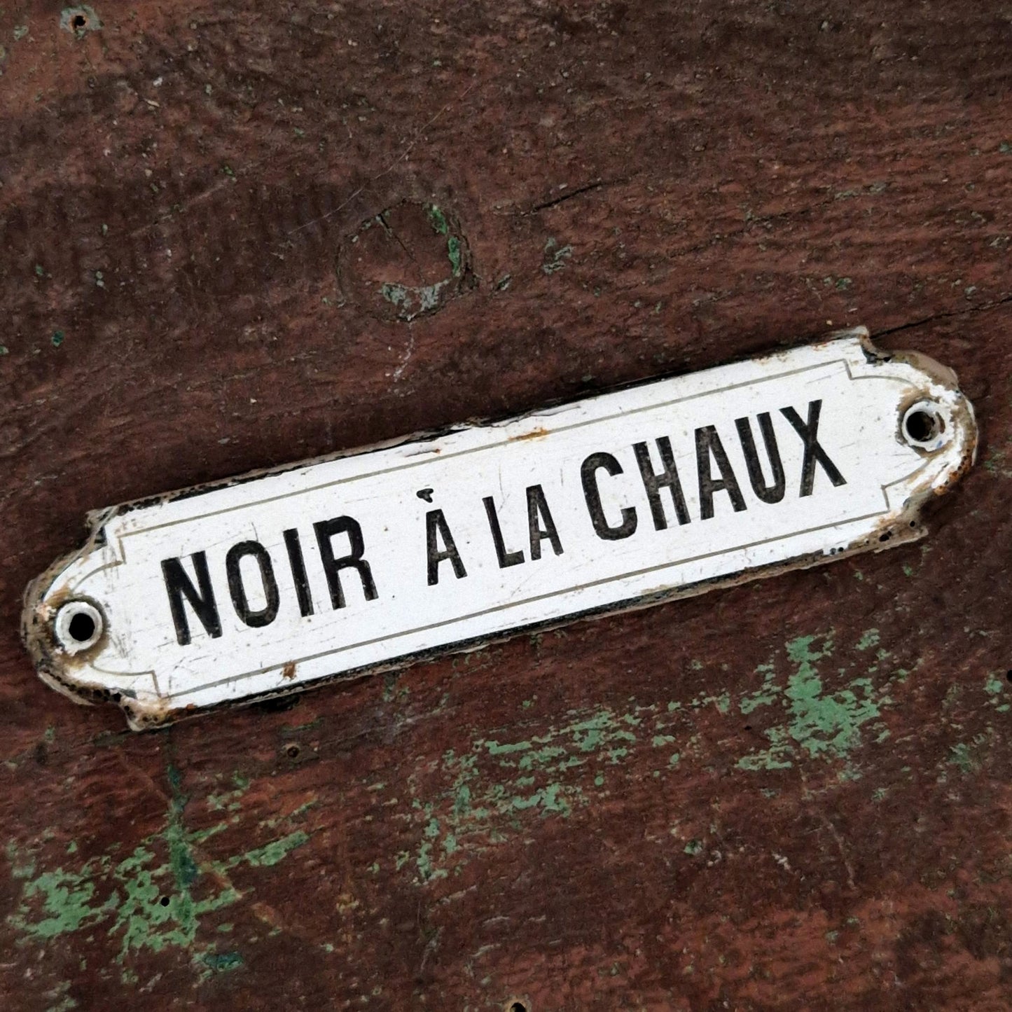 Plaque émaillée pigment « Noir à la Chaux » - vers 1900