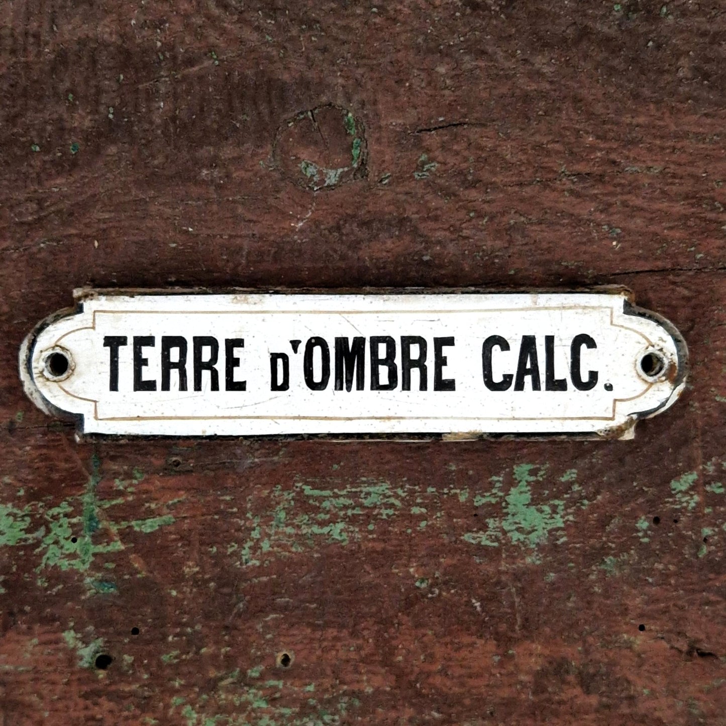 Plaque émaillée pigment « Terre d’Ombre Calc. »