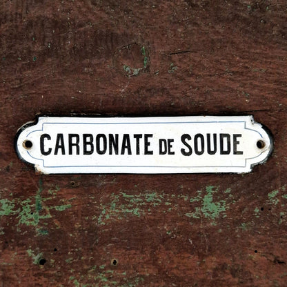 Plaque émaillée « Carbonate de Soude » - France, vers 1900