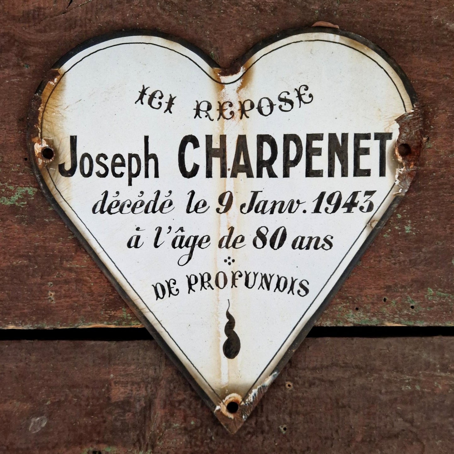 Plaque tombale émaillée en forme de cœur - env. 21cm