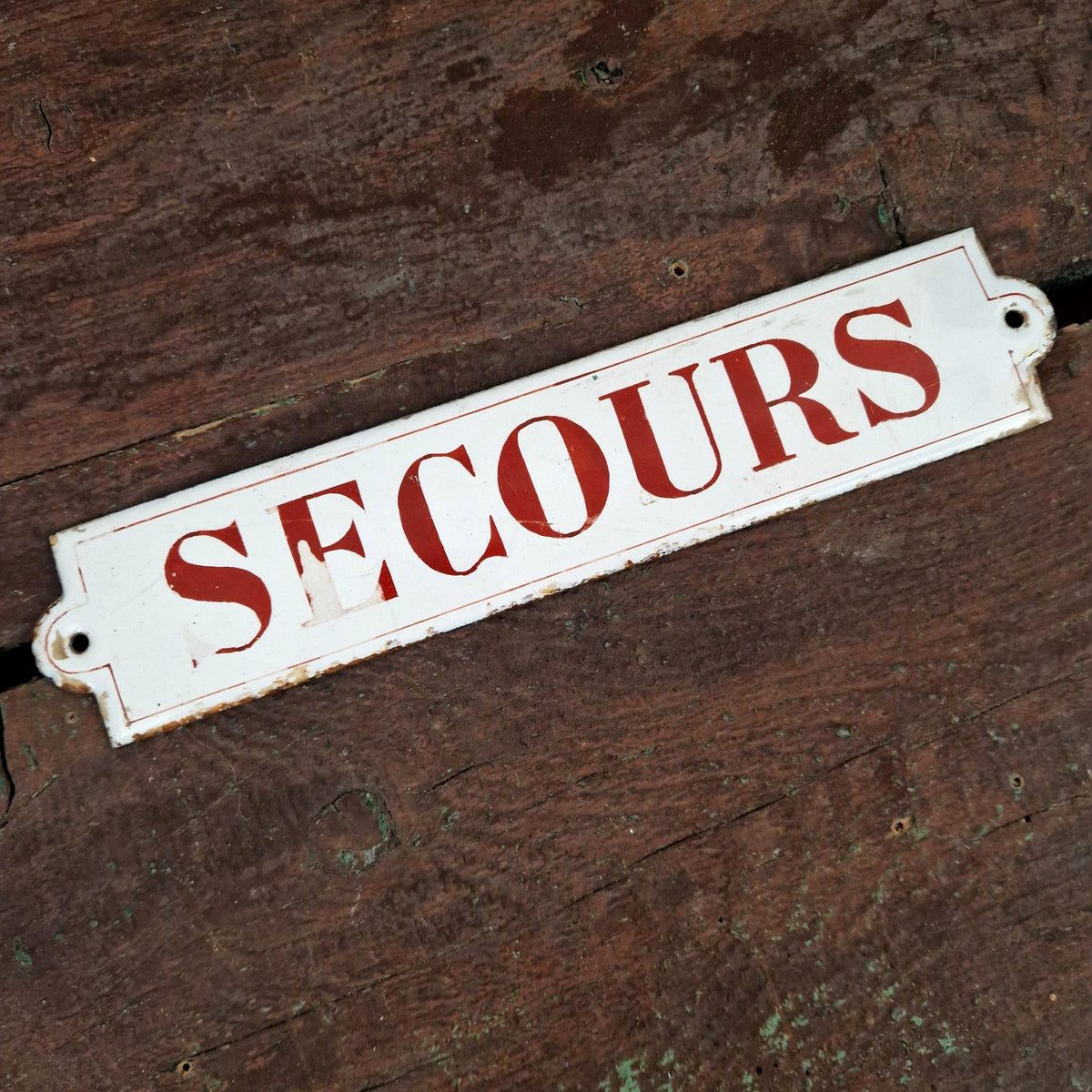 Ancienne Plaque émaillée « Secours »
