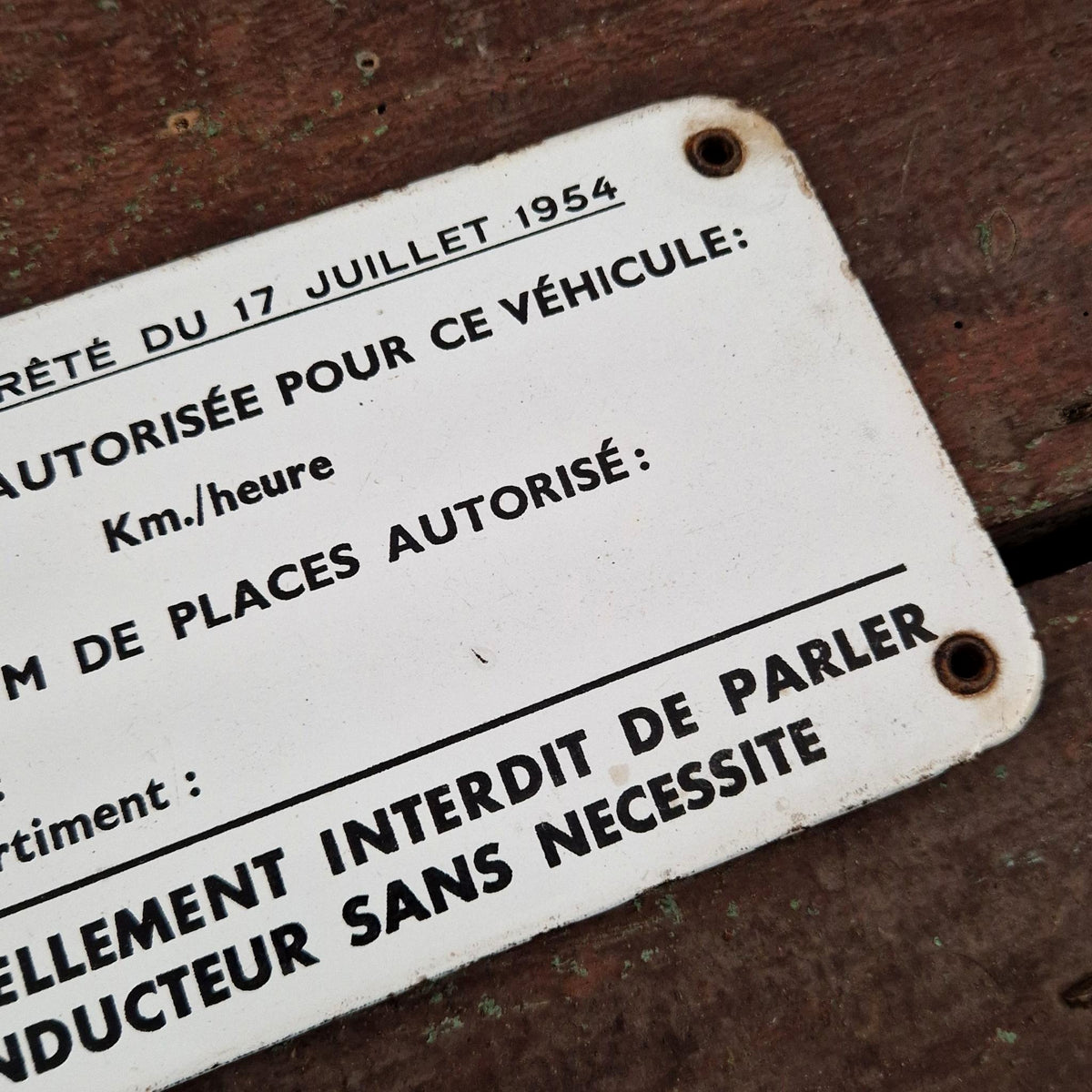 Plaque émaillée « Interdit de parler au conducteur » - 1954
