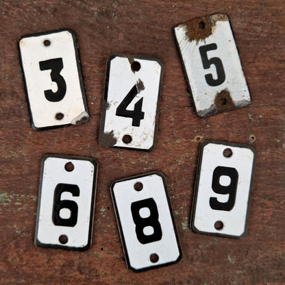 Lot de 6 anciennes plaques numérotées