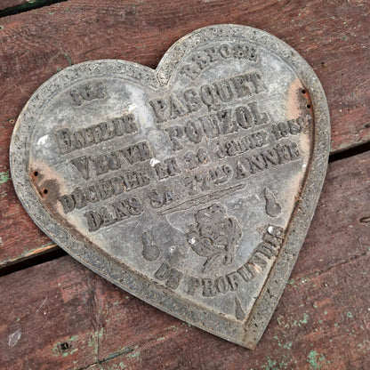 Ancien coeur funéraire en métal - env 25cm