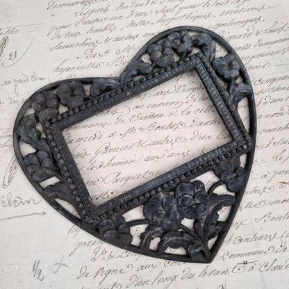 Ancien cadre de souvenir en cœur - Style Gothique, XIXe