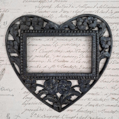 Ancien cadre de souvenir en cœur - Style Gothique, XIXe