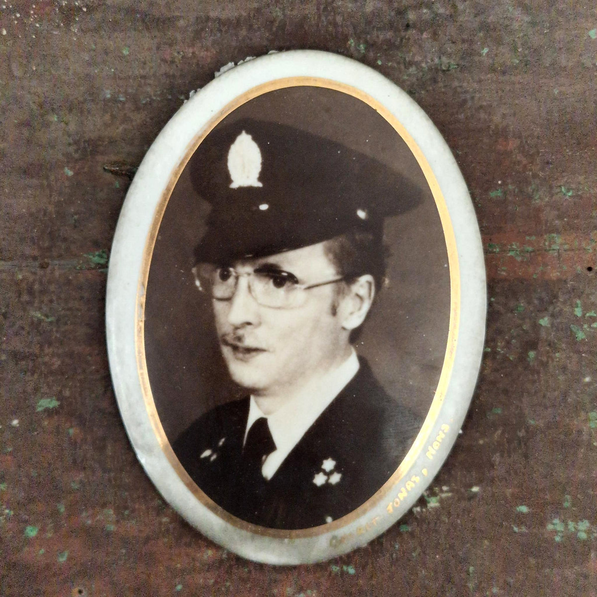 Photo funéraire ancienne « Portrait en uniforme »