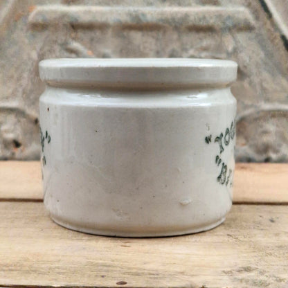 Vintage advertising pot "Yoghourts des Balkans"