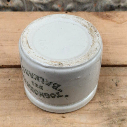 Vintage advertising pot "Yoghourts des Balkans"