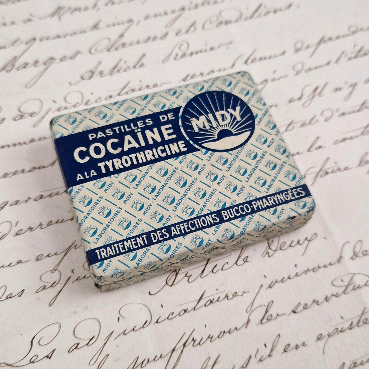 Antique tin "Cocaine Pastilles with Tyrothricin"