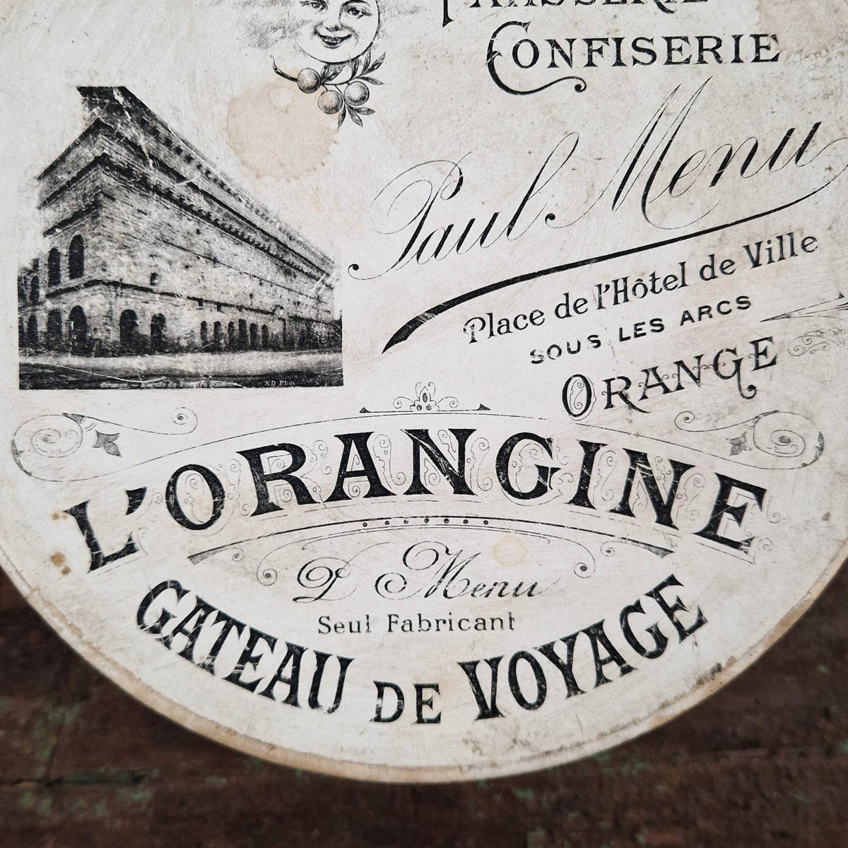 Rare boîte à gâteau « L’Orangine » - Pâtisserie À la Lune, XIXe