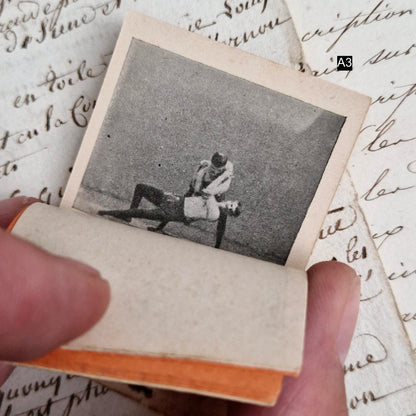 Rare cinématographe de Poche - Flipbook / Folioscope