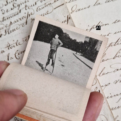 Rare cinématographe de Poche - Flipbook / Folioscope