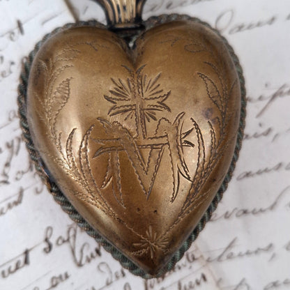 Antique "Sacred Heart" devotional box - 19th century