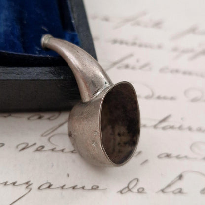 Paire d'appareils auditifs miniatures en argent - Vers 1900